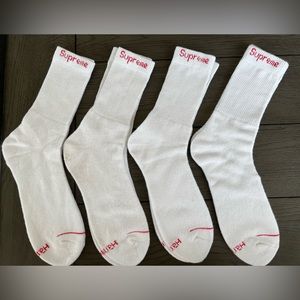 Supreme Men's Hanes Crew Sock 4 Pack Size 6-12